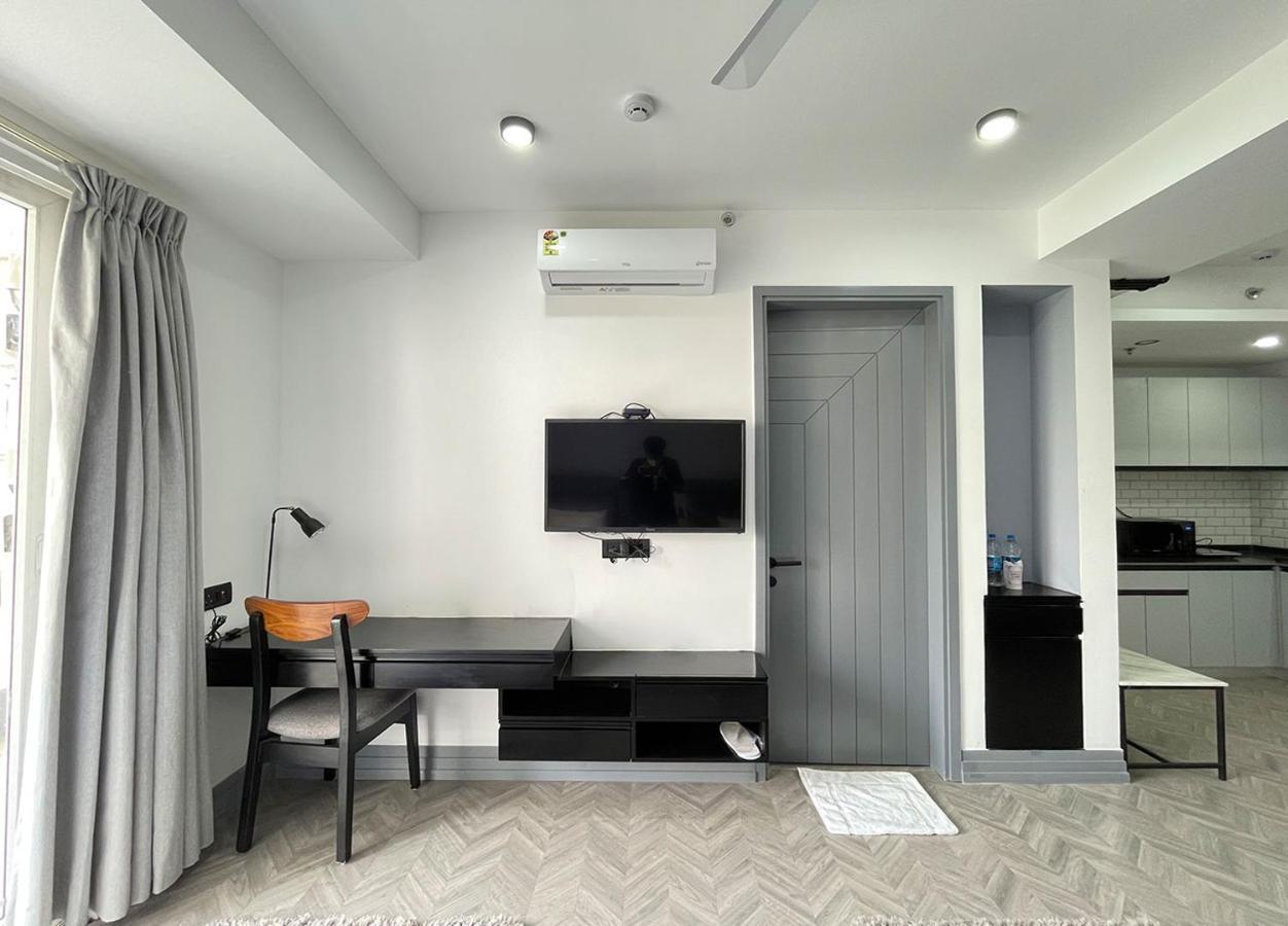 Bedchambers Serviced Apartments, Mg Road Гургаон Экстерьер фото