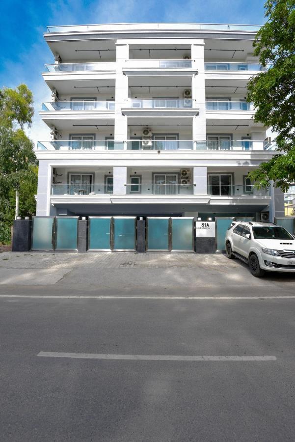 Bedchambers Serviced Apartments, Mg Road Гургаон Экстерьер фото