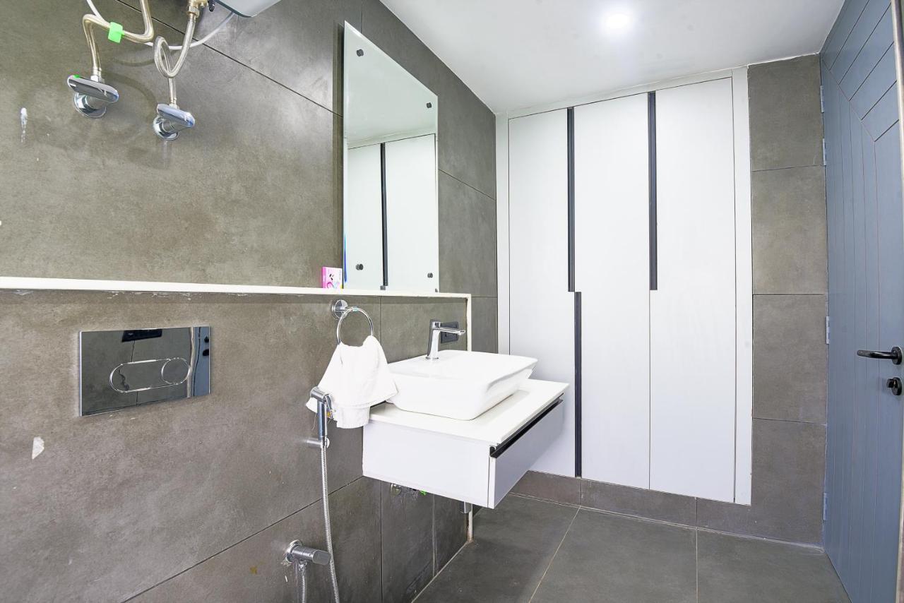 Bedchambers Serviced Apartments, Mg Road Гургаон Экстерьер фото